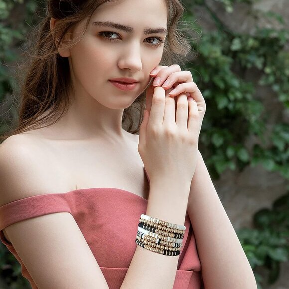 Fashion-Forward Bohemian 7-Strand Clay Bead Bracelets - Perfect for Layering - Picture 7 of 8